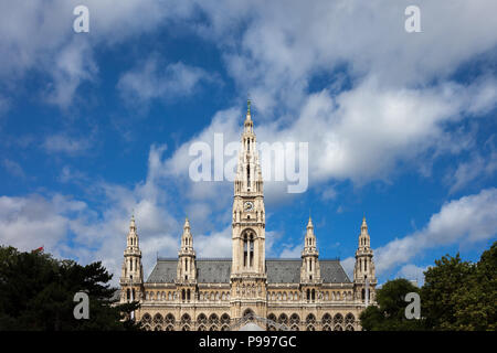 Wiener Rathaus - Hôtel de ville de Vienne, Autriche, de style néo-gothique, néo-gothique (architecture) Banque D'Images