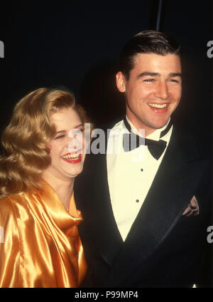 Los Angeles, CA - le 17 mars : (L-R), actrice Tammy Lauren et l'acteur Kyle Chandler assister à la 18e People's Choice Awards le 17 mars 1992 à Universal Studios à Universal City, en Californie. Photo de Barry King/Alamy Stock Photo Banque D'Images