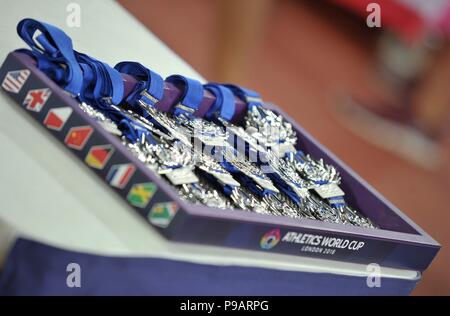 Londres, Royaume-Uni. 15 juillet 2018. Les médailles de platine sont prêts à présenter aux gagnants. Jour 2. Coupe du monde d'athlétisme. Stade olympique de Londres. Stratford. Londres. OK. 15/07/2018. Credit : Sport en images/Alamy Live News Banque D'Images