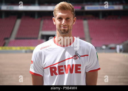 Cologne, Allemagne. 09 juillet, 2018. Deuxième Bundesliga, séance photo de 1. Le FC Cologne pour la saison 2018/2019 au stade RheinEnergie. Lasse de Cologne Sobiech. Credit : Henning Kaiser/dpa/Alamy Live News Banque D'Images