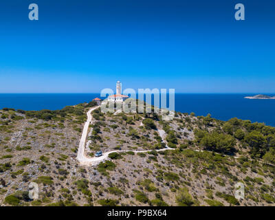 Vue aérienne de Struge Lighthoise prises dans Lastovo , Croatie Banque D'Images