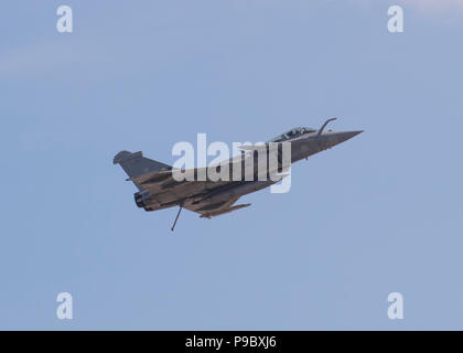 La Marine française Dassault Rafaele porte-avions de combat à réaction à l'assemblée annuelle de la journée de l'air Yeovilton Banque D'Images