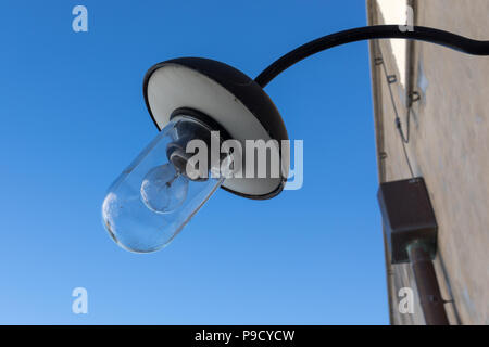 Vintage street light, lampe à filament cassé Banque D'Images