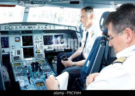 Sur l'un des nouveaux Airbus A330neo gros-porteurs à l'île Maurice pour la première fois Banque D'Images