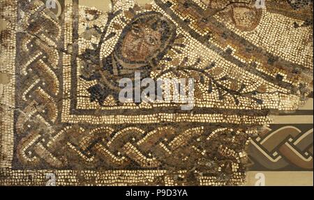 Mosaïque des saisons. La mi-3e siècle AD. Seulement conservé l'angle de l'hiver. L'Espagne. Musée Archéologique National. Tarragone. L'Espagne. Banque D'Images