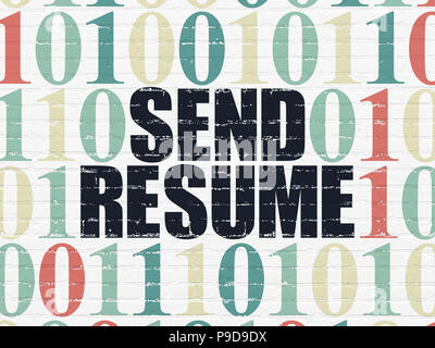 Concept d'entreprise : peint noir texte Envoyer CV sur mur de brique blanche avec fond Code binaire Banque D'Images