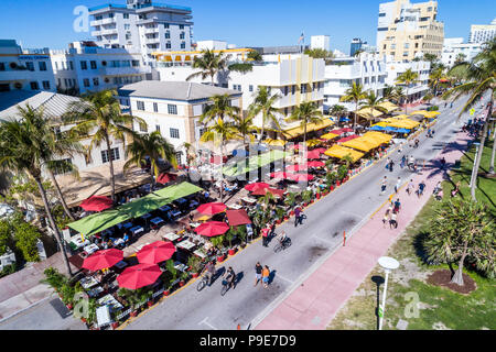 Miami Beach Florida, Ocean Drive, Leslie, hôtel, il Giardino, restaurant restaurants repas café cafés, en plein air, trottoir à l'extérieur tables salle à manger rue Banque D'Images