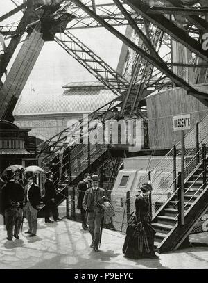 La France. Paris. Exposition universelle de 1889. Tour Eiffel. L'intérieur. Gravure de Rico. 'La Ilustracion Espanola y Americana'. Banque D'Images