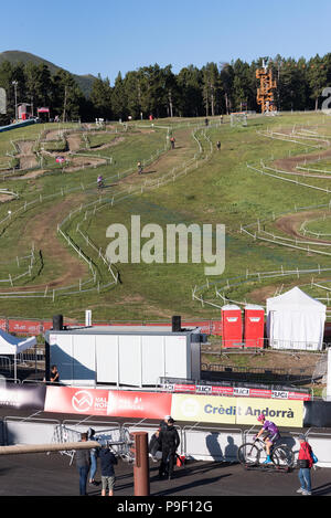 Vallnord, La Massana, Andorre. 17 juillet 2018. MASTER VTT XCO 2018 COUPE DU MONDE, l'UCI Coupe du Monde de vélo de montagne, MAsters 2018, Andorre Vallnord. 17/07/2018 Credit : Martin Silva Cosentino / Alamy Live News Banque D'Images