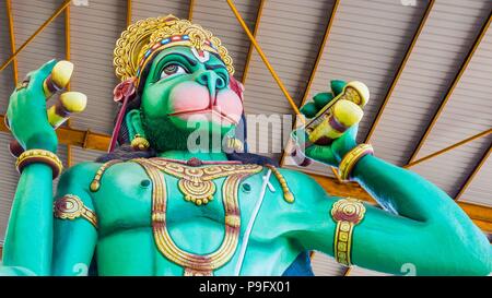 Chilaw, Sri Lanka - Juillet, 25, 2017;la façade statue Dieu Hanuman Banque D'Images