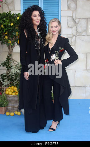 Londres - 16 JUL 2018 : Cher et Amanda Seyfried assiste à la Mamma Mia ! Here We Go Again premiere film Banque D'Images