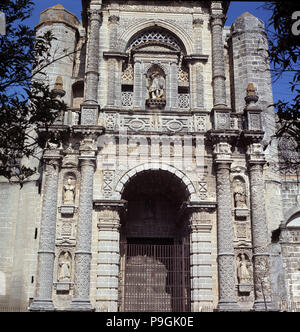 Détail de la façade de l'église de San Miguel à Jerez de la Frontera (Cádiz). Banque D'Images