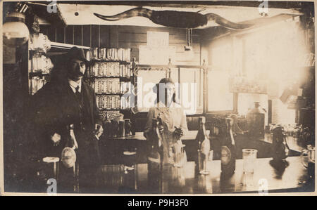 Vintage Photo montrant l'intérieur d'un Pub Britannique Banque D'Images