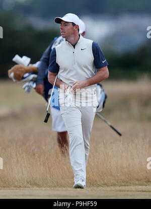 L'Irlande du Nord promenades Rory McIlroy de la dure quatre jours au cours de l'aperçu de l'Open Championship 2018 à Carnoustie Golf Links, Angus. Banque D'Images