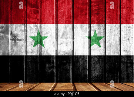 Fond de bois avec un drapeau de la Syrie. Il y a une place pour votre texte sur la photo. Banque D'Images