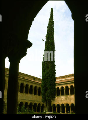 Détail du cloître du Monastère de Santo Domingo de Silos. Banque D'Images