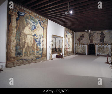 Exposition avec l'objet général de l'Eucharistie "apothéose", faite à Bruxelles. Banque D'Images