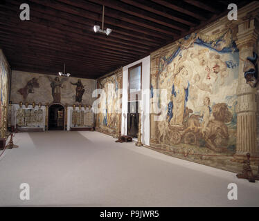 Exposition avec l'objet général de l'Eucharistie "apothéose", faite à Bruxelles. Banque D'Images