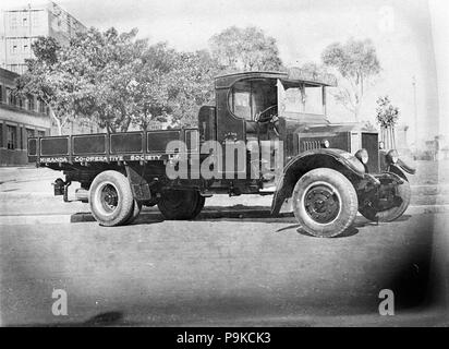 266 43967 SLNSW Miranda Cooperative Society Ltd camion Albion de Mr Æ Lye Banque D'Images