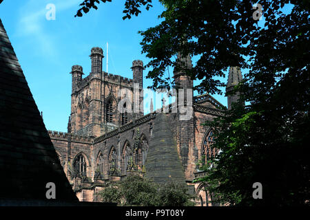 Vue d'été de la cathédrale de Chester, Chester, Cheshire, Angleterre Ville Banque D'Images
