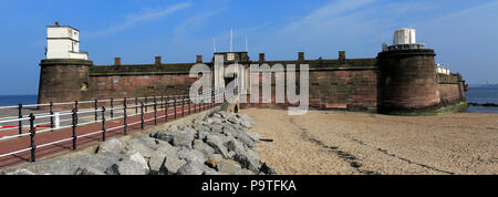 Fort de la Perchaude, nouvelle station balnéaire de Brighton, ville Wallasey, Wirral, Merseyside, England, UK Banque D'Images
