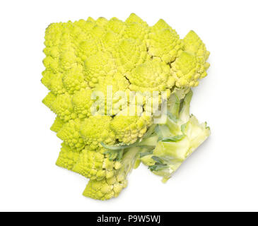 Un chou-fleur Romanesco la moitié verte Vue de dessus isolé sur fond blanc Banque D'Images