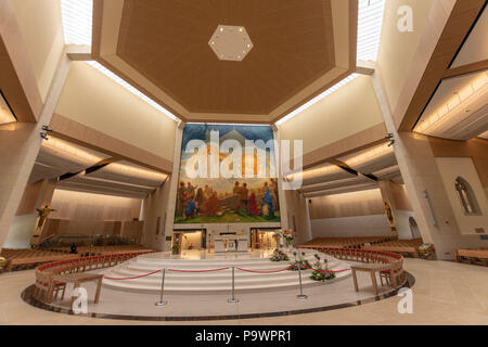 Knock, Mayo, Ireland - 17 juillet 2018 : Sanctuaire marial national de l'Irlande à Mayo, visité par plus de 1,5 millions de personnes chaque année. Le pape François . Banque D'Images