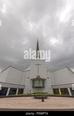 Knock, Mayo, Ireland - 17 juillet 2018 : Sanctuaire marial national de l'Irlande à Mayo, visité par plus de 1,5 millions de personnes chaque année. Le pape François . Banque D'Images