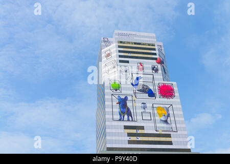 Bangkok, Thaïlande - 24 mai 2016, Siam Discovery est le moderne, célèbre et luxueux centre commercial, situé à proximité de la station de train aérien BTS Siam. C'est le Banque D'Images