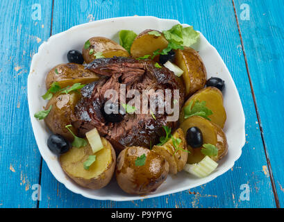 Cocotte d'Agneau Kleftiko grec close up Banque D'Images