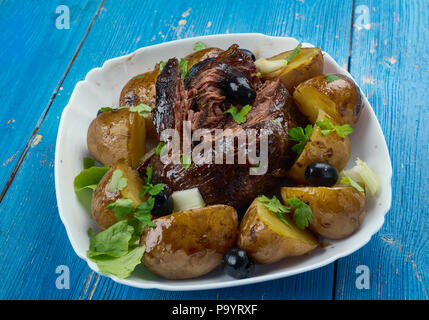 Cocotte d'Agneau Kleftiko grec close up Banque D'Images