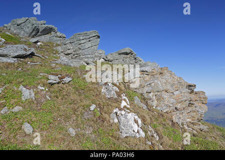 Voir des formations rocheuses sur le haut de Ben Lawers nr Aberfeldy Banque D'Images