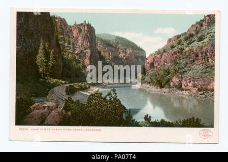 Echo 604 falaises, rivière Grand Canyon, Colo (NYPL b12647398-68690) Banque D'Images