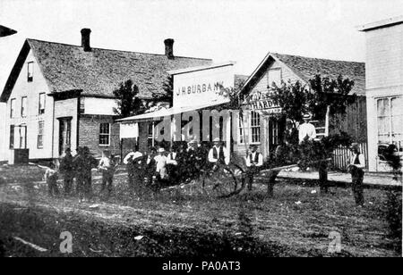 . Anglais : côté est de la rue Pierre, Falls City, Nebraska. Identificateur : historyofrichard ldedmt01Titre : Histoire de Richardson Comté, Nebraska : sa population, les industries et les institutions Année : 1917 (1910) Auteurs : Edwards, Lewis C Sujet : Editeur : Indianapolis : B.F. Bowen Contribuer Bibliothèque : La Bibliothèque Harold B. Lee Digitizing Sponsor : Brigham Young University View Book Page : Visionneuse de livre à propos de ce livre : Le Catalogue Voir toutes les images : Toutes les images du livre cliquer ici pour voir réservez en ligne pour voir cette illustration en contexte dans un browseable version en ligne de ce livre. Le texte apparaissant avant droit Banque D'Images