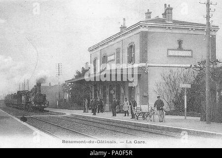 . La gare de Beaumont (Beaumont-du-Gâtinais, Seine-et-Marne, France), au début du XX° siècle. Début du XXe siècle 688 Gare de Beaumont-Carte-postale-2 Banque D'Images