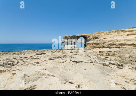 Fenêtre d'azur sur l'île de Gozo - Malte Banque D'Images