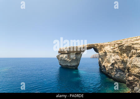 Fenêtre d'azur sur l'île de Gozo - Malte Banque D'Images