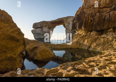 Malte - fenêtre Azur de l'île de Gozo Banque D'Images