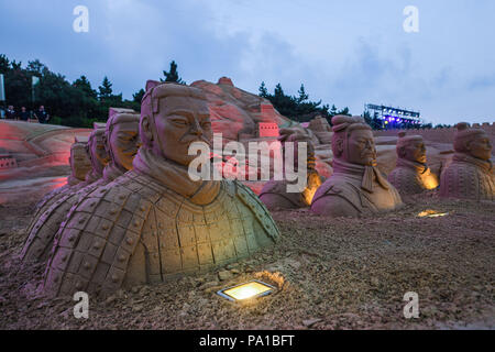 Zhoushan. 20 juillet, 2018. Photo prise le 20 juillet 2018 montre des sculptures de sable Sable Festival International de Sculpture à Harbin, Chine de l'est la province de Zhejiang. Le festival s'est ouvert le vendredi, et à partir de ce dernier va de juillet à mai de l'année prochaine. Credit : Xu Yu/Xinhua/Alamy Live News Banque D'Images