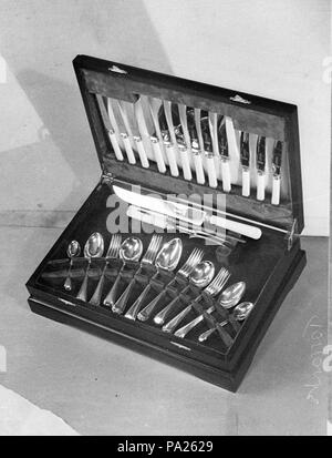 SLNSW Tarranto 261 35851 Ensemble de coutellerie Banque D'Images