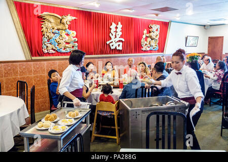 Orlando Florida, Chinatown, Lam's Garden Chinese, restaurant restaurants repas manger dehors café cafés bistrot, dim sum, ethnique, dîner, grande famille, tabl Banque D'Images