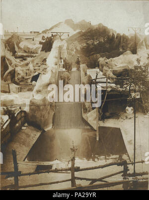 614 éléphants sur le toboggan à l'Animal Hagenbeck Paradise et du cirque dans le brochet article de la Foire mondiale de 1904 Banque D'Images