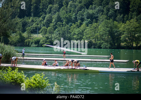 Lucerne, Suisse, 12 juillet 2018, jeudi, de l'équipage, l'activité nautique sur les quais, de la Coupe du Monde FISA III, le lac Rotsee, © Peter SPURRIER Banque D'Images