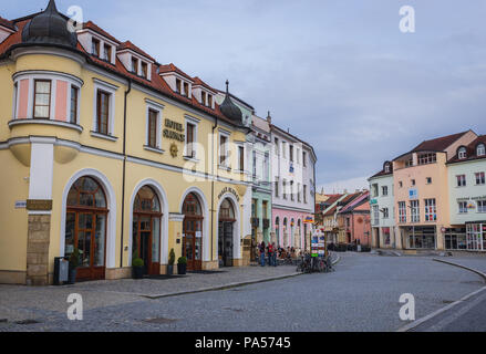 L'hôtel Slunce sur la place Masaryk à Uherske Hradiste ville dans la région de Zlin, en Moravie en République Tchèque Banque D'Images