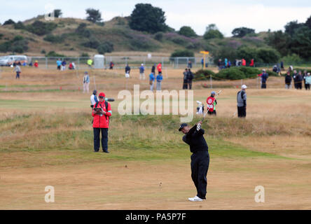 USA's Tiger Woods sur la 15e journée en deux de l'Open Championship 2018 à Carnoustie Golf Links, Angus. Banque D'Images