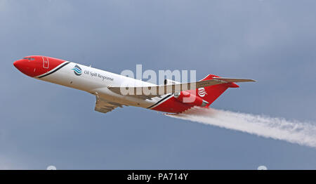 L'aéroport de Farnborough, Hampshire, Royaume-Uni. 20 juillet 2018. Boeing 727 d'intervention en cas de déversement, de Farnborough Farnborough Airport, Hampshire, UK, 20 juillet 2018, photo de Richard Goldschmidt : Riche de crédit Gold/Alamy Live News Banque D'Images