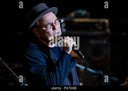 Cartagena, Espagne. 20 juillet, 2018. Panaman singer, Ruben Blades, au cours de sa performance à la Mar de Musicas Festival. © ABEL F. ROS/Alamy Live News Banque D'Images