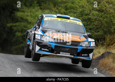 Lisburn, Irlande du Nord. 21 juillet 2018, Centre d'exposition, Lisburn Eikon, l'Irlande du Nord ; Motorsports, le chariot élévateur Carryduff Rallye ; David Bogie et John Rowan (Skoda Fabia R5) : Action de Crédit Plus Sport Images/Alamy Live News Banque D'Images