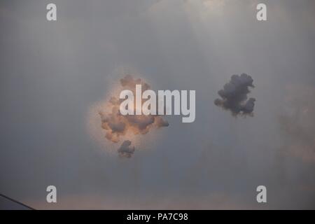 Incendie au Farnborough International Airshow après la pyrotechnie Samedi 21 Juillet Banque D'Images