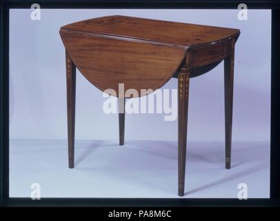 Abattant Table Pembroke. Culture : L'Américain. Dimensions : 28 1/2 x 32 1/2 x 19 1/2 in. (72,4 x 82,6 x 49,5 cm). Date : ca. 1800. Musée : Metropolitan Museum of Art, New York, USA. Banque D'Images